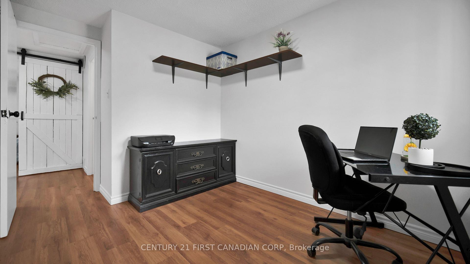 Photo 12 of Unit 105, 257 Pioneer Drive, Kitchener — HOMEH