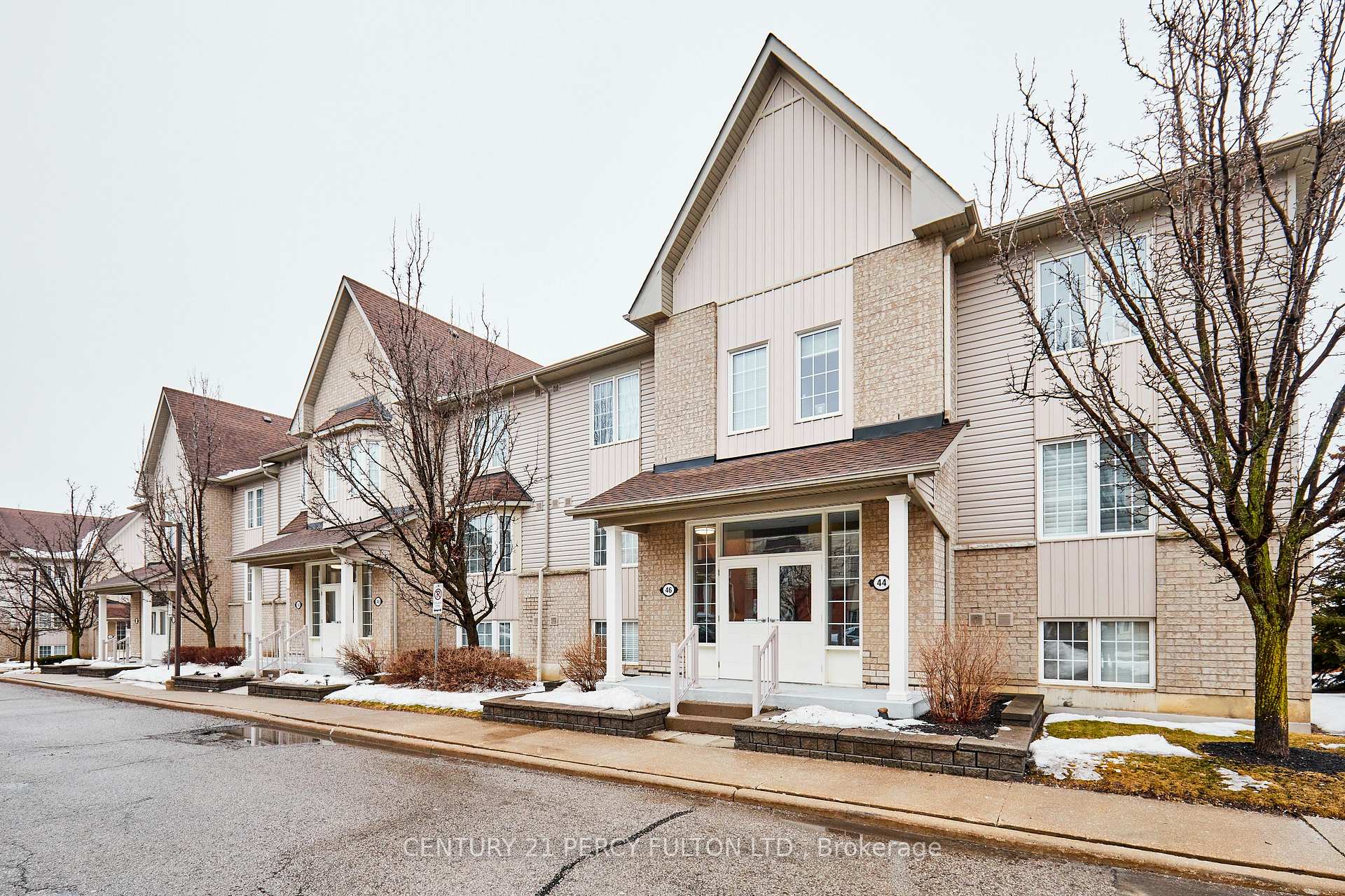 Photo 5 of Unit 2, 46 Petra Way, Whitby, Pringle Creek — HOMEH
