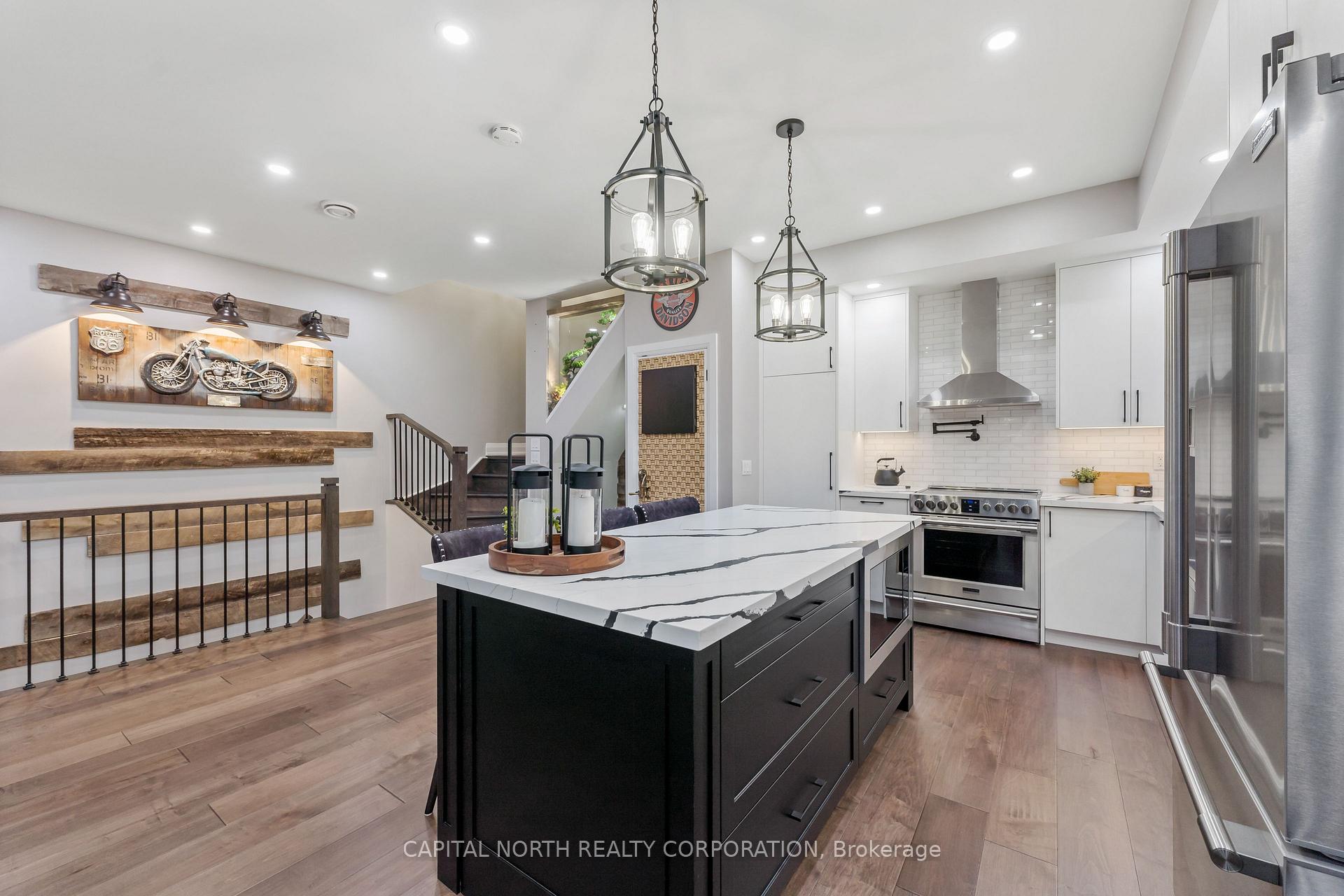 Photo 7 of Unit 903, 52 Coles Avenue, Vaughan, Vaughan Grove — HOMEH