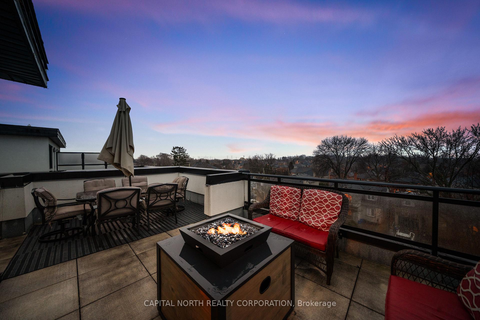 Photo 16 of Unit 903, 52 Coles Avenue, Vaughan, Vaughan Grove — HOMEH
