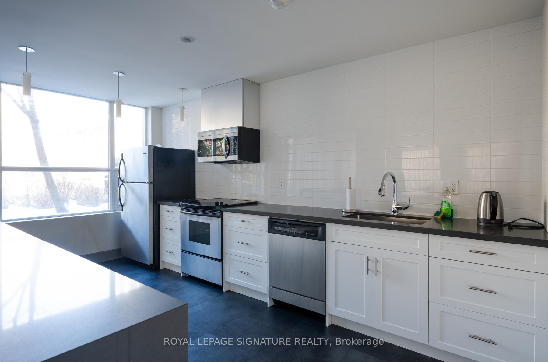 Photo 23 of Unit 322, 18 Beverley Street, Toronto, Kensington-Chinatown — HOMEH