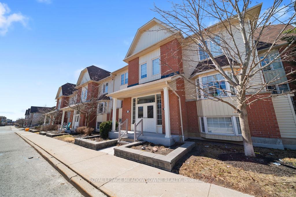 Photo 5 of Unit 2, 16 Petra Way, Whitby, Pringle Creek — HOMEH