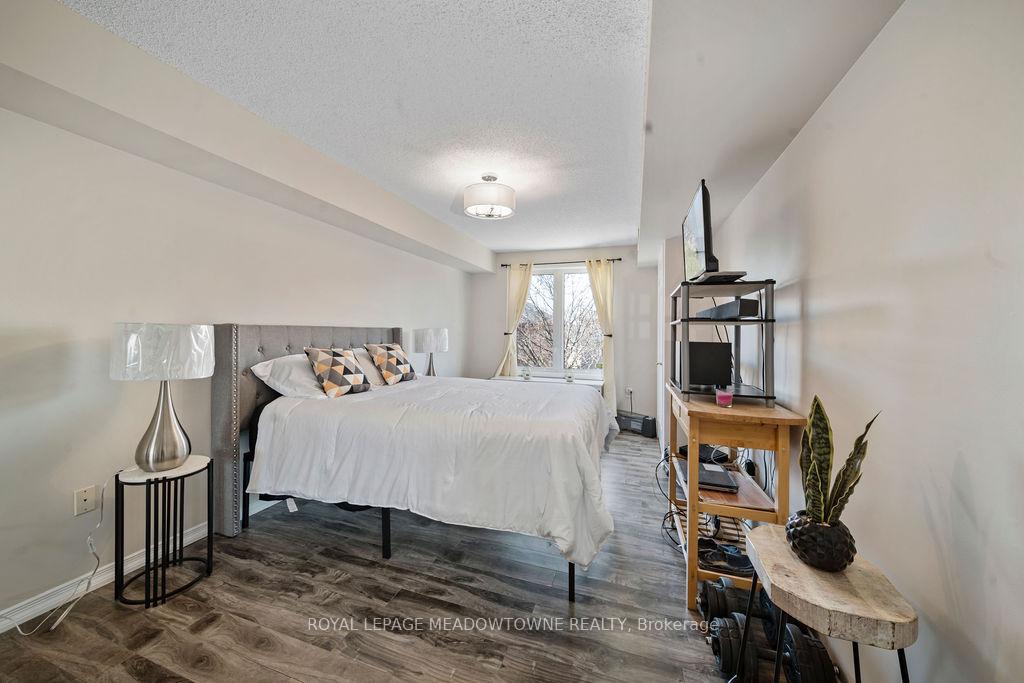 Photo 15 of Unit 2, 16 Petra Way, Whitby, Pringle Creek — HOMEH