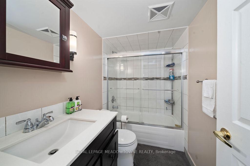 Photo 13 of Unit 2, 16 Petra Way, Whitby, Pringle Creek — HOMEH