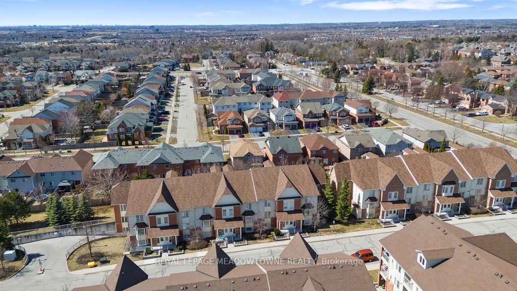 Photo 18 of Unit 2, 16 Petra Way, Whitby, Pringle Creek — HOMEH