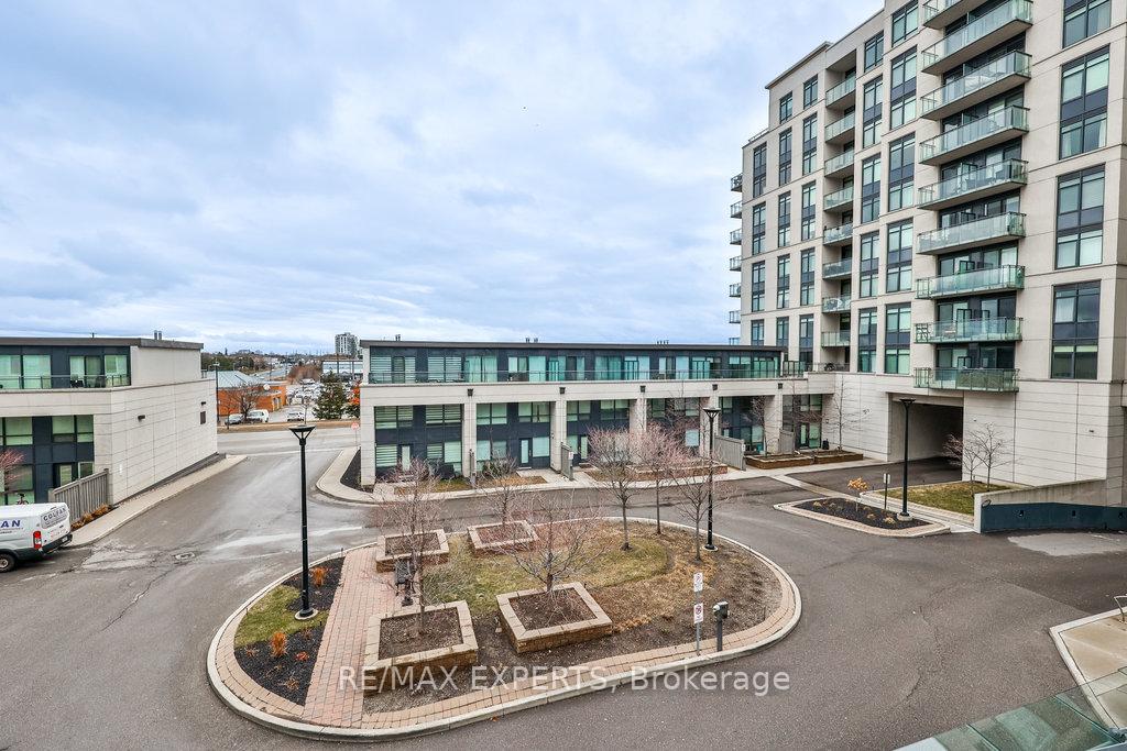 Photo 35 of Unit 608, 24 Woodstream Boulevard, Vaughan, Vaughan Grove — HOMEH