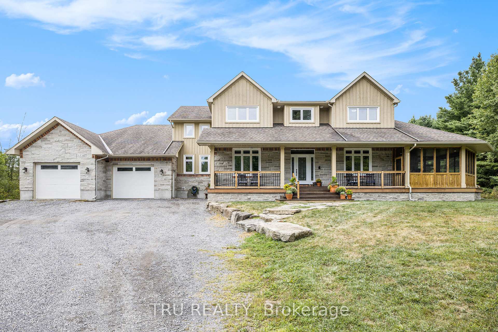 Front of 2465 Marchurst Road