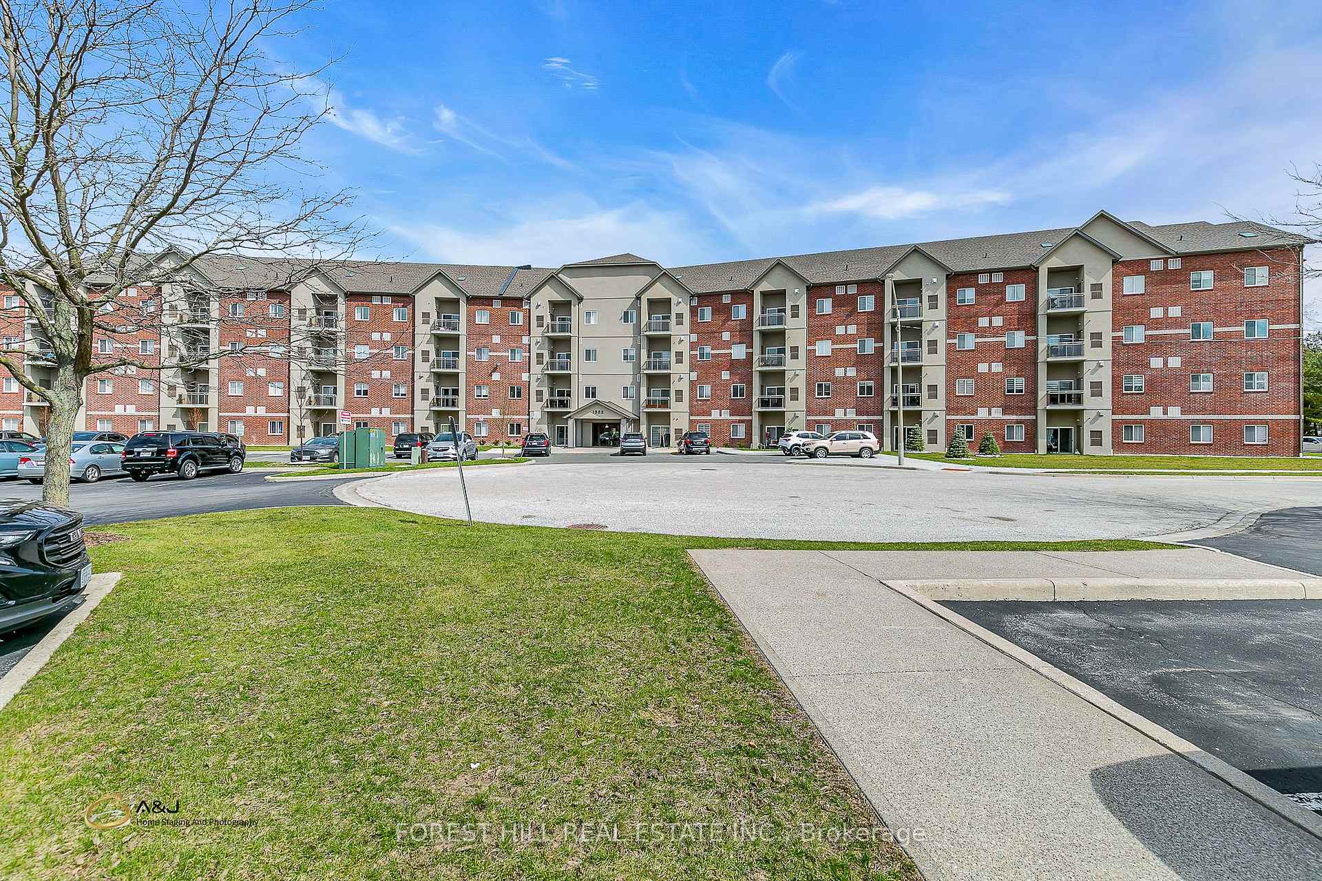 Front of Unit 317, 1888 Westview Park Boulevard