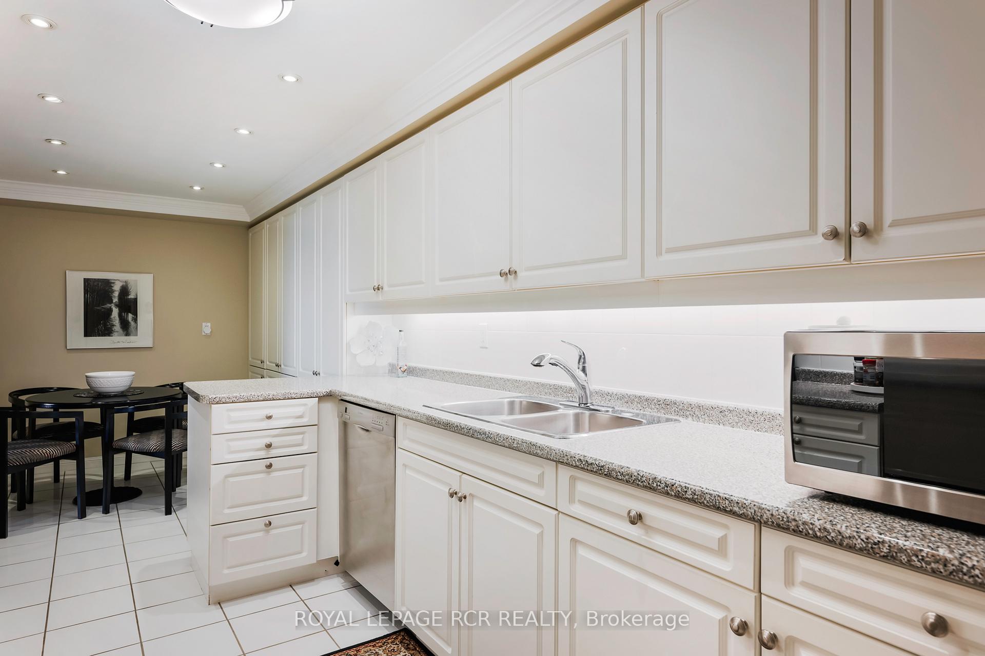 Photo 11 of Unit 1112, 610 Bullock Drive, Markham, Markville — HOMEH