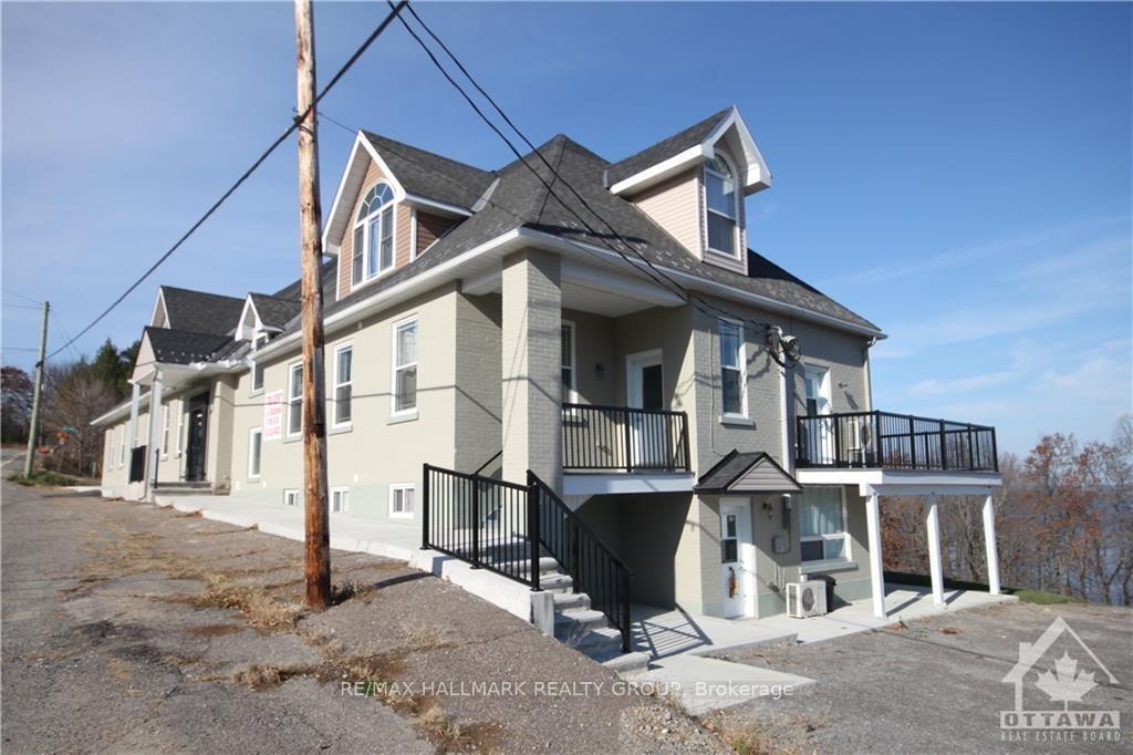 Photo 8 of Unit 2, 768 Usborne Street, McNab/Braeside, Mcnab/Braeside Twps — HOMEH