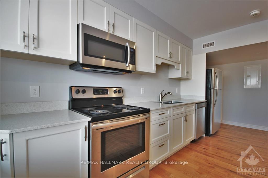Photo 12 of Unit 2, 768 Usborne Street, McNab/Braeside, Mcnab/Braeside Twps — HOMEH