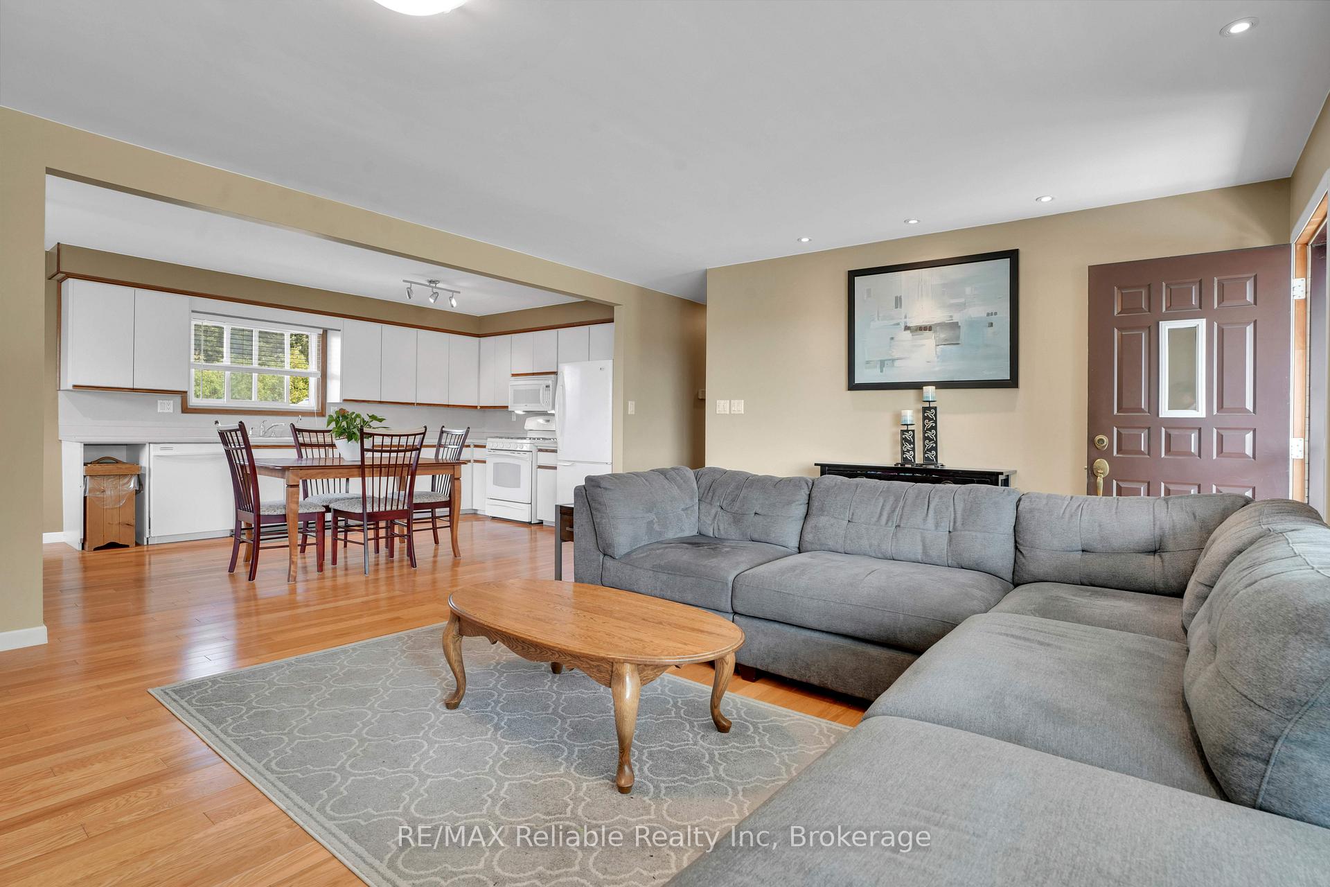 Photo 15 of 43 Second Street, Huron East, Egmondville — HOMEH