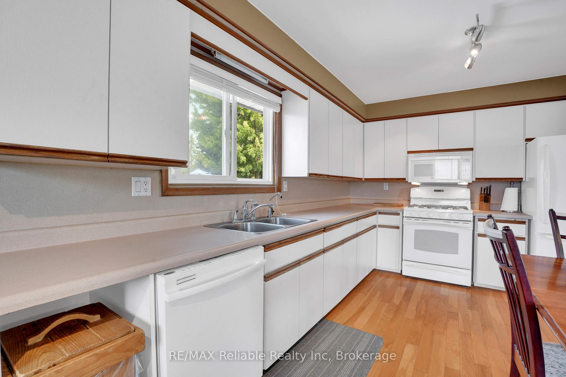 Photo 19 of 43 Second Street, Huron East, Egmondville — HOMEH