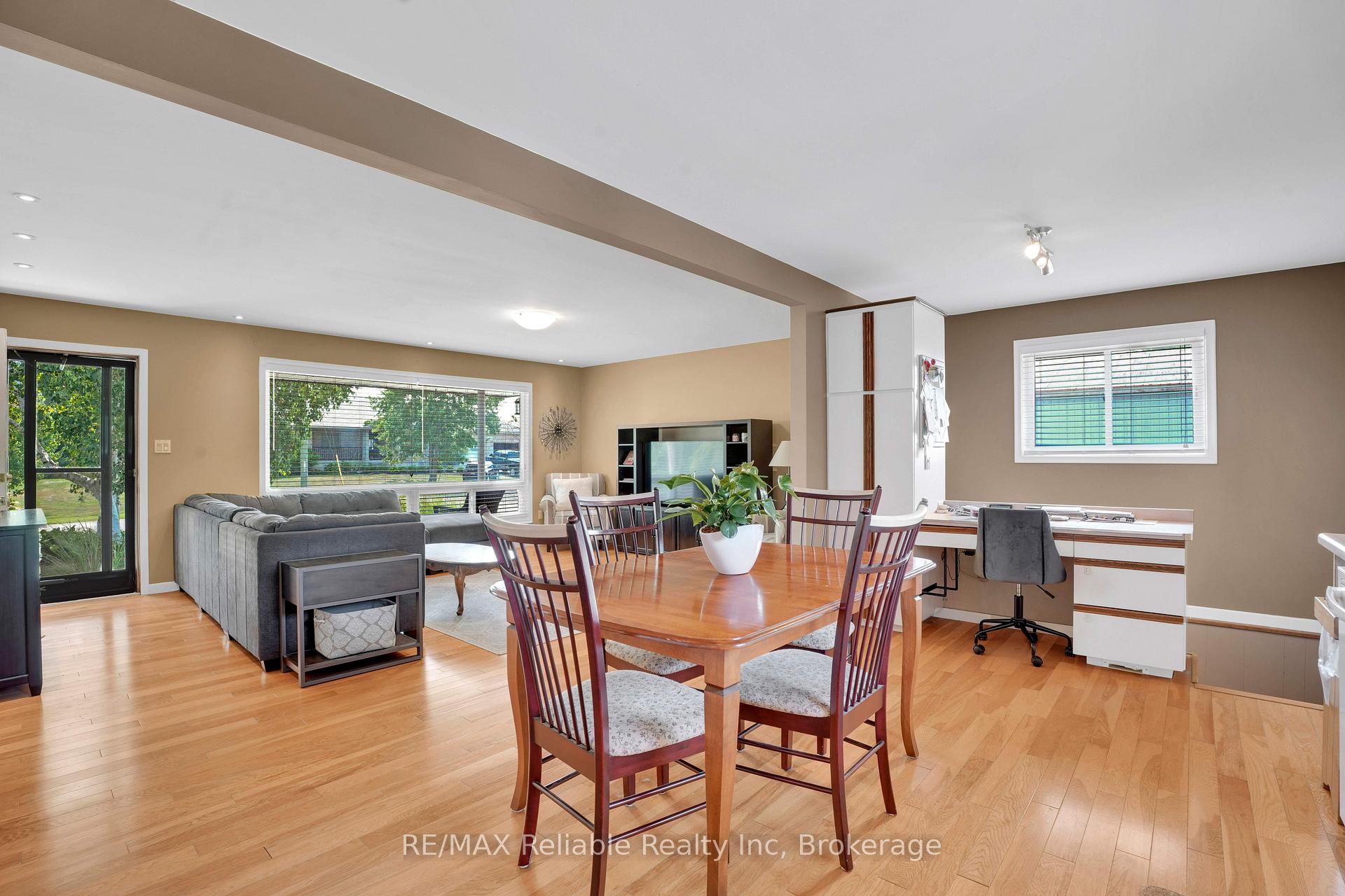 Photo 23 of 43 Second Street, Huron East, Egmondville — HOMEH