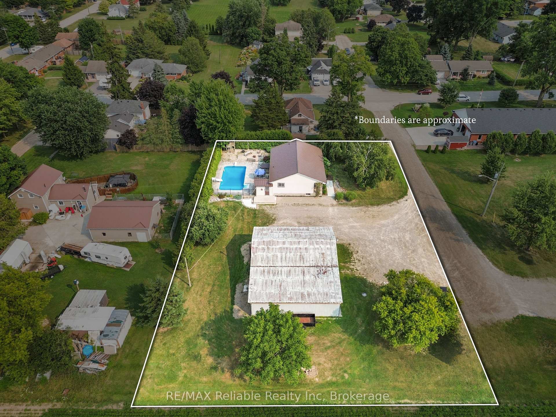 Photo 43 of 43 Second Street, Huron East, Egmondville — HOMEH