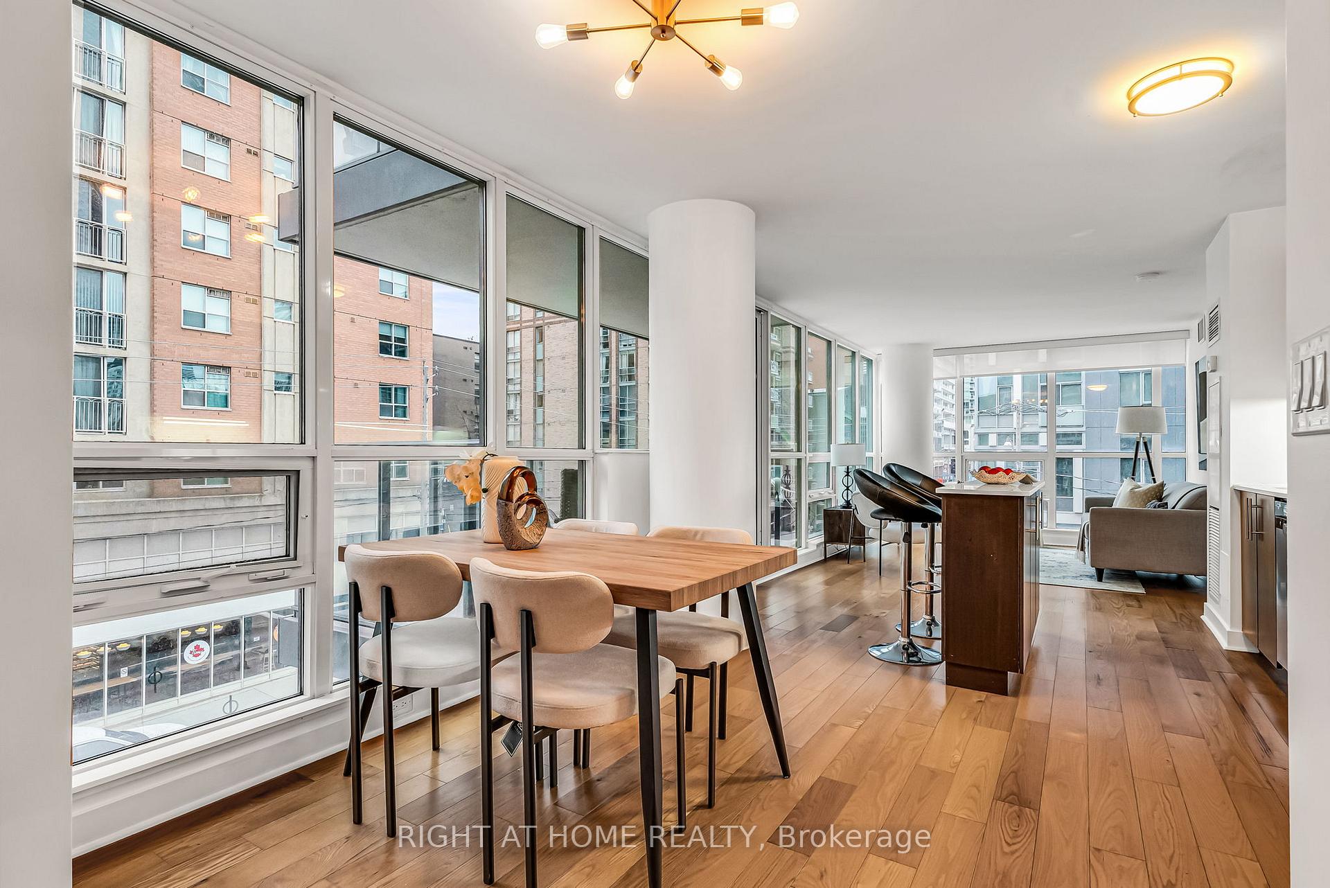 Photo 4 of Unit 305, 320 Richmond Street E, Toronto, Moss Park — HOMEH