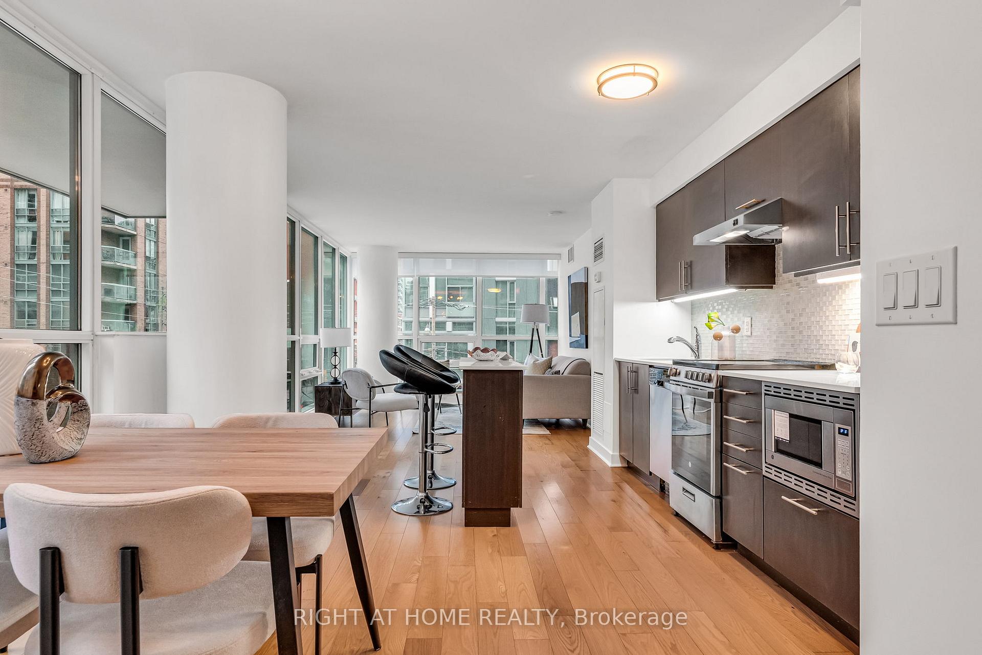 Photo 11 of Unit 305, 320 Richmond Street E, Toronto, Moss Park — HOMEH