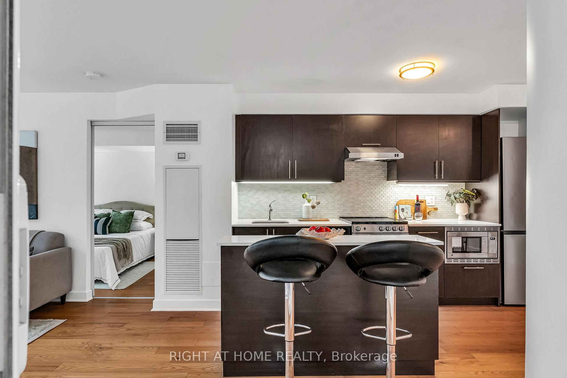 Photo 15 of Unit 305, 320 Richmond Street E, Toronto, Moss Park — HOMEH