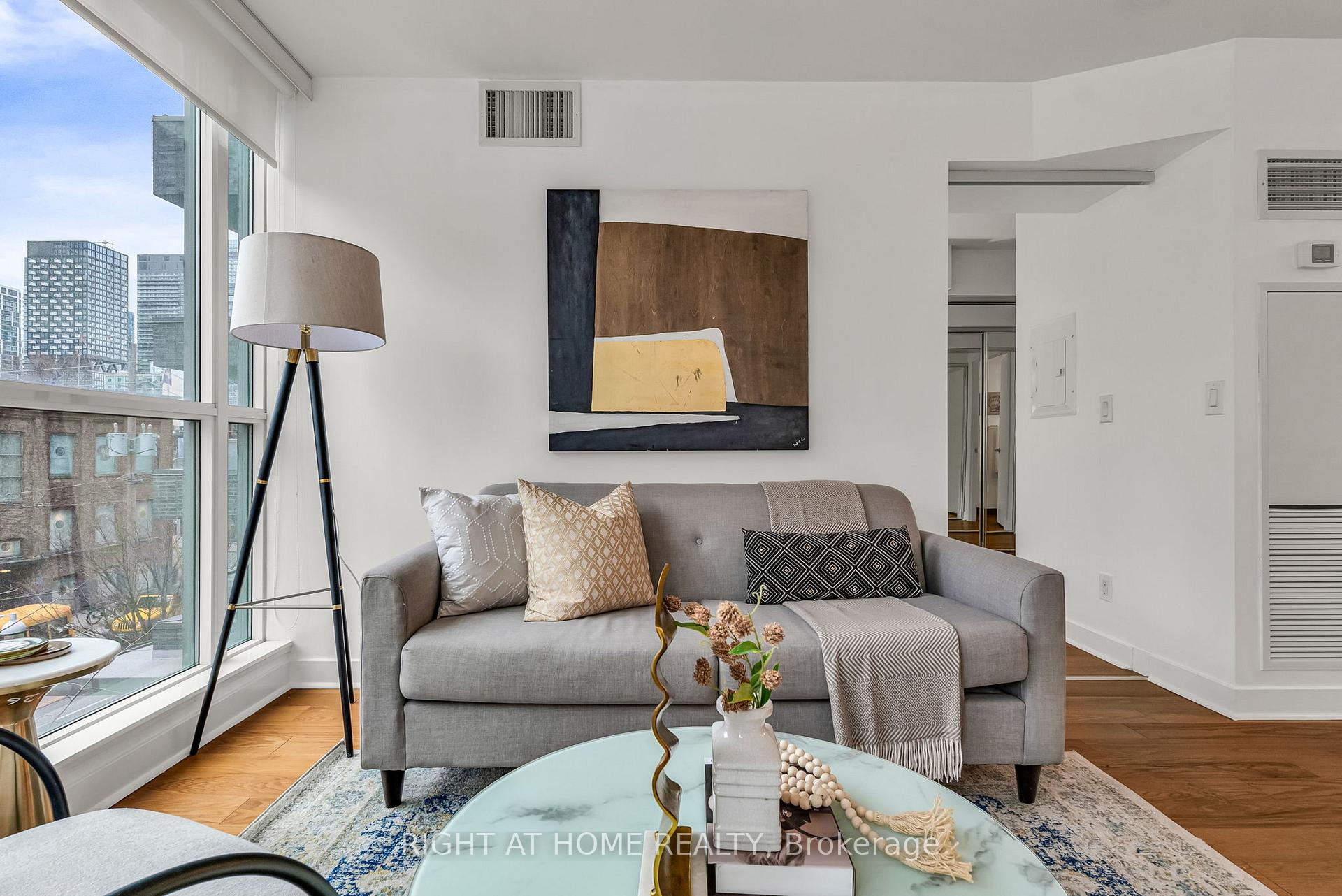 Photo 18 of Unit 305, 320 Richmond Street E, Toronto, Moss Park — HOMEH