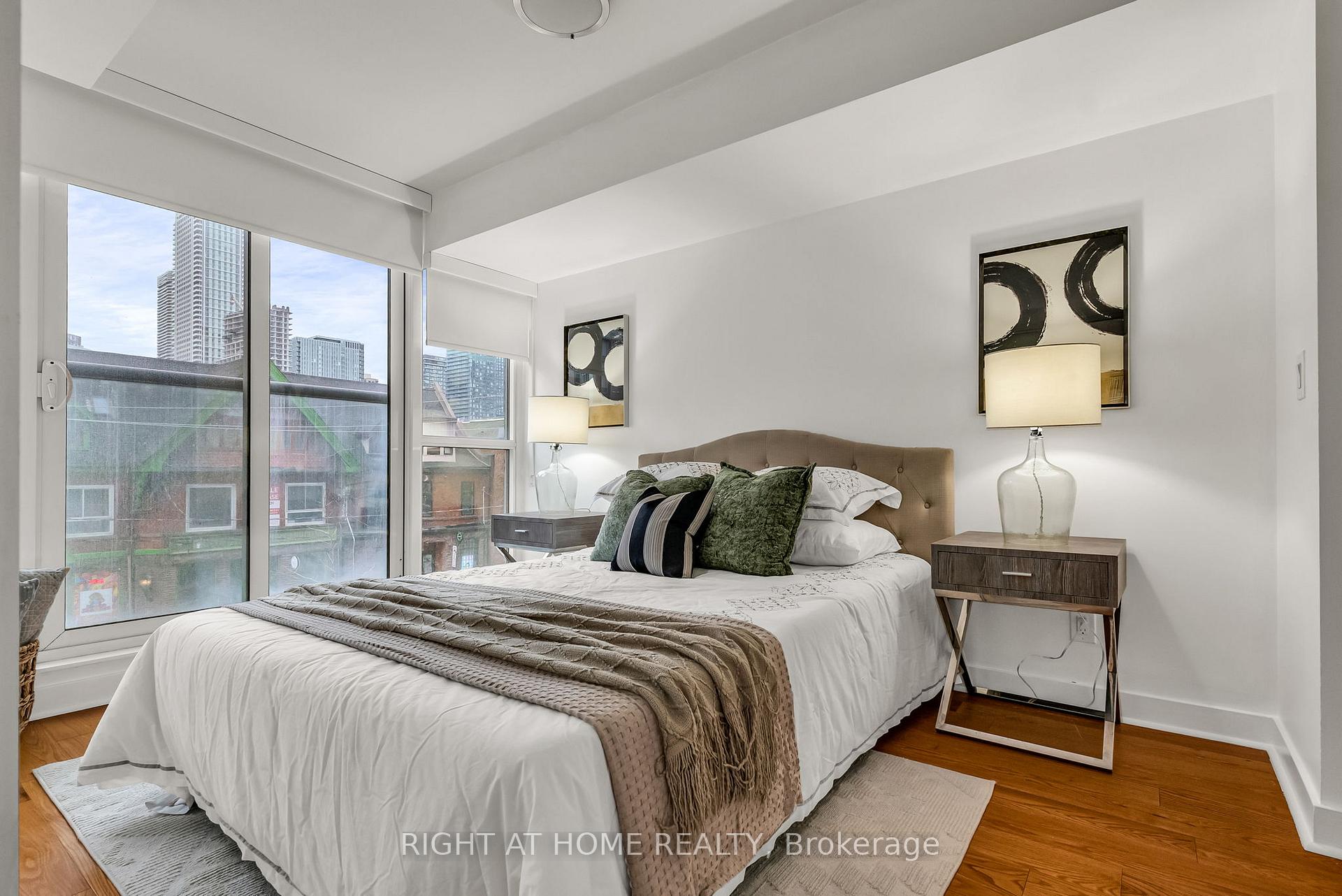 Photo 26 of Unit 305, 320 Richmond Street E, Toronto, Moss Park — HOMEH