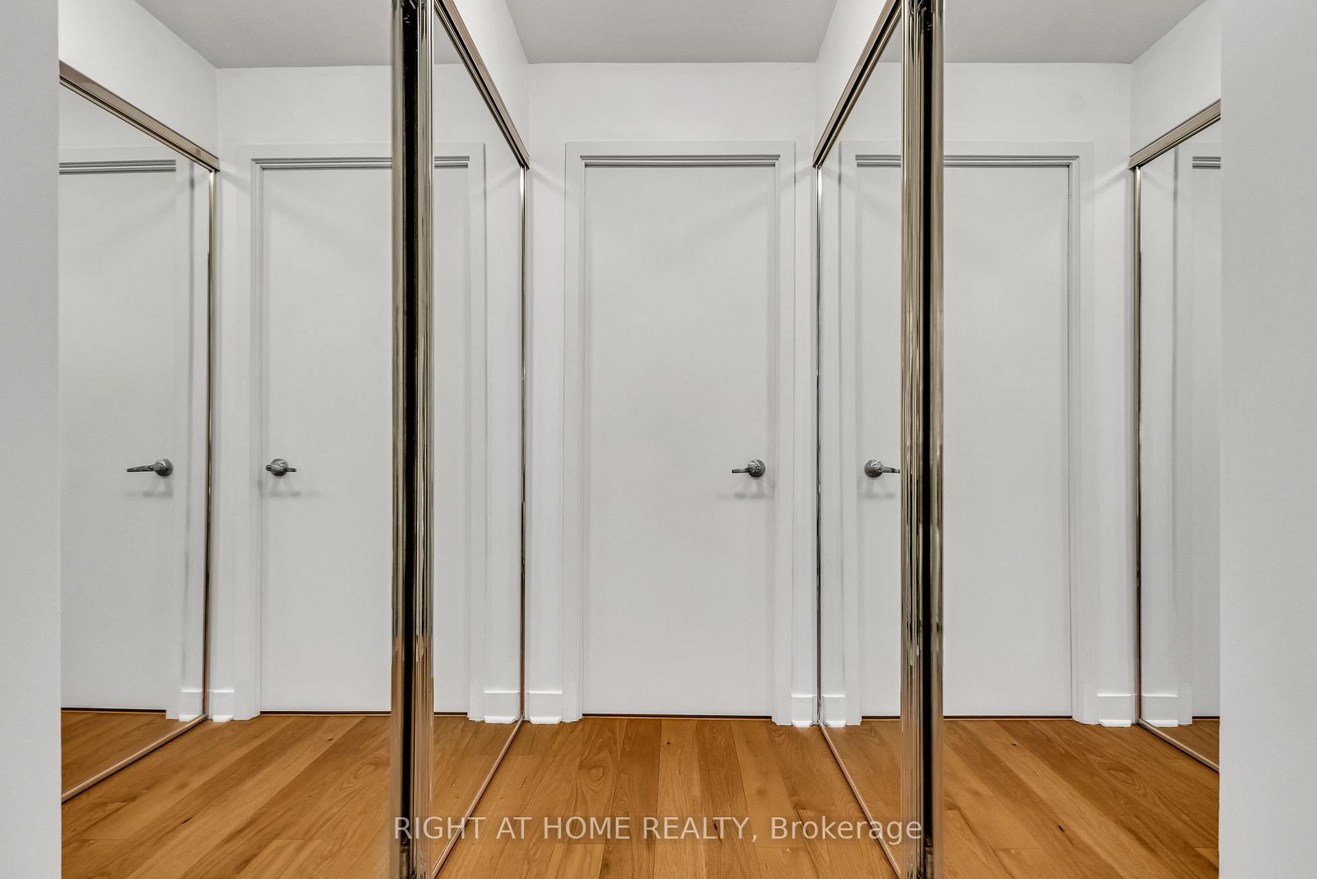 Photo 27 of Unit 305, 320 Richmond Street E, Toronto, Moss Park — HOMEH