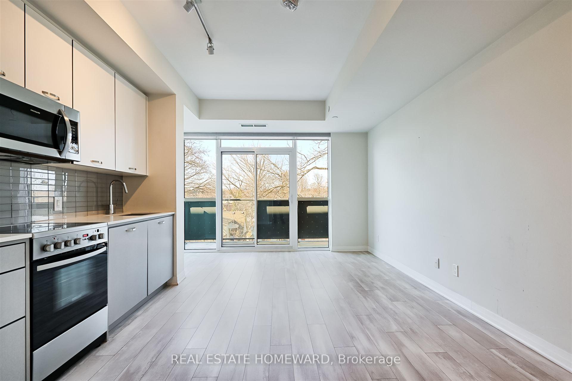 Photo 5 of Unit 418, 1630 Queen Street E, Toronto, The Beaches — HOMEH