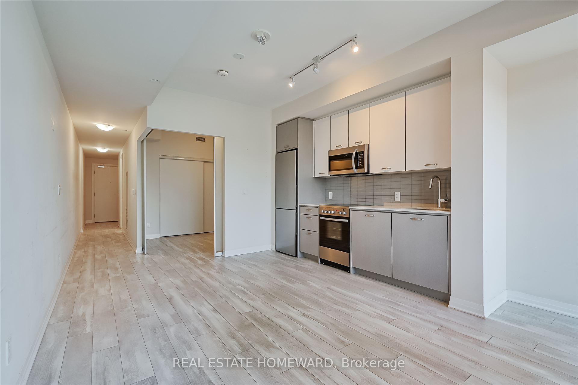 Photo 9 of Unit 418, 1630 Queen Street E, Toronto, The Beaches — HOMEH