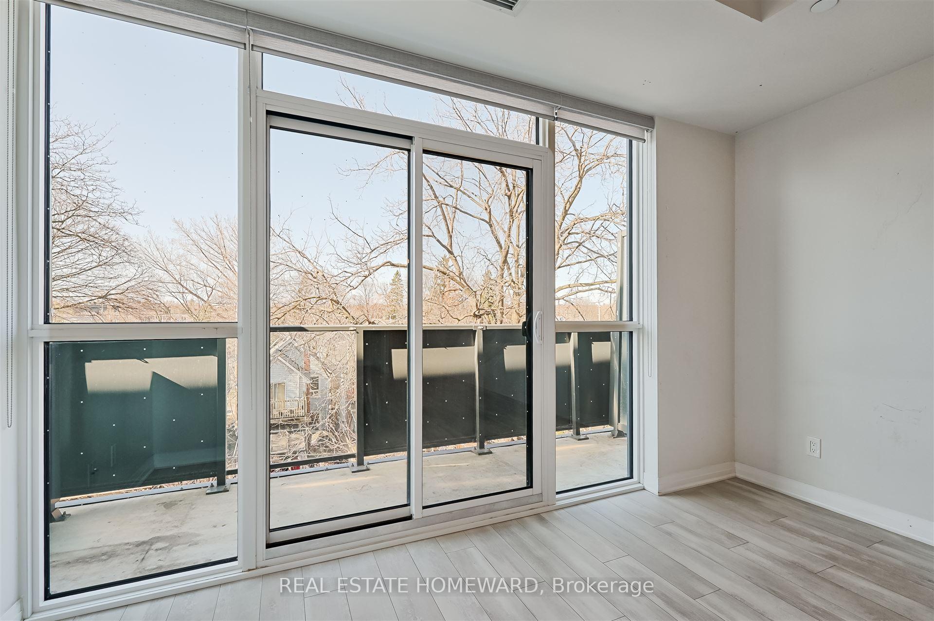 Photo 8 of Unit 418, 1630 Queen Street E, Toronto, The Beaches — HOMEH