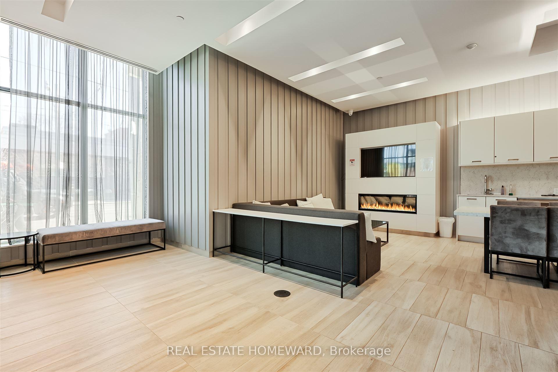 Photo 17 of Unit 418, 1630 Queen Street E, Toronto, The Beaches — HOMEH
