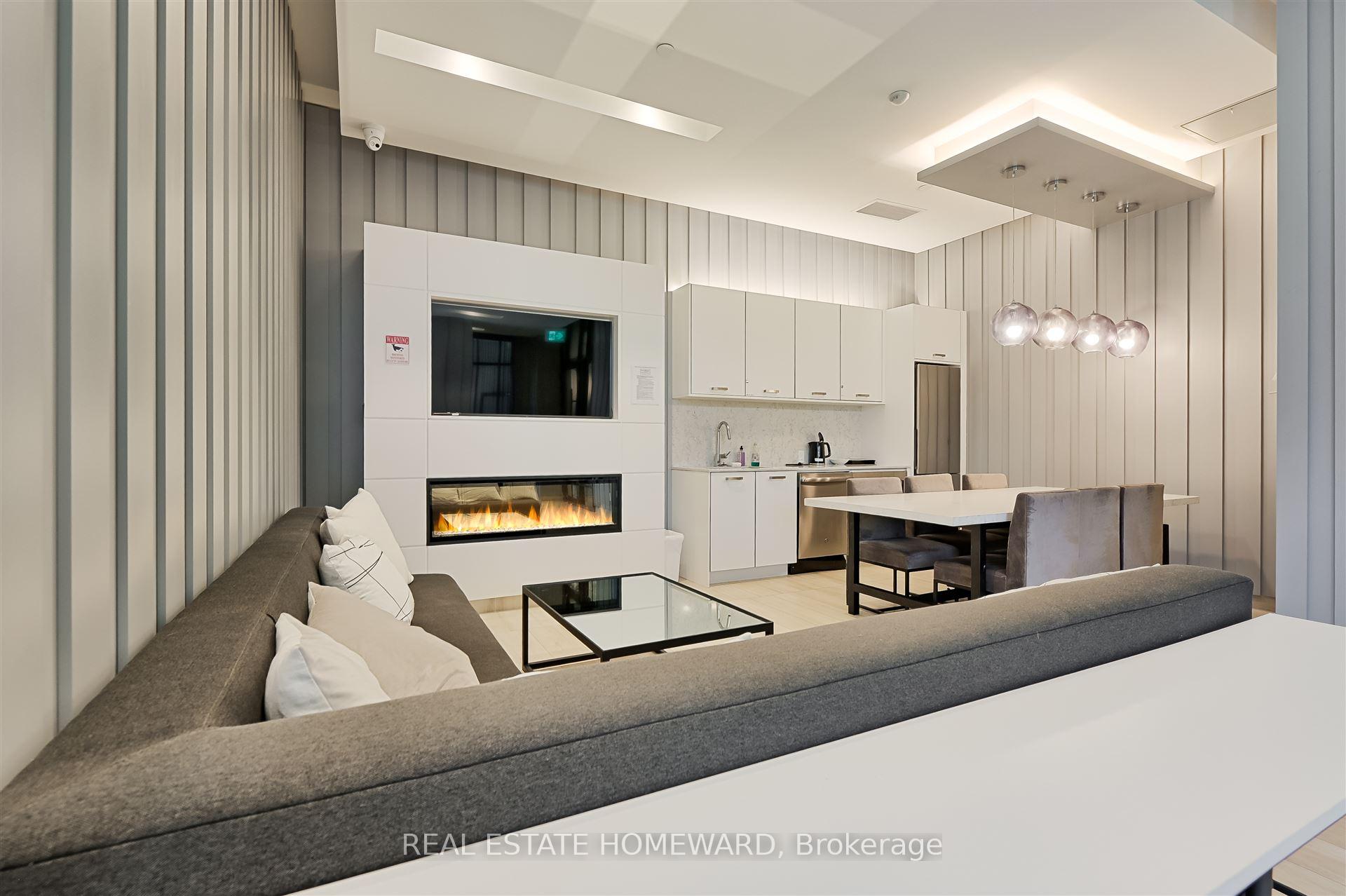 Photo 19 of Unit 418, 1630 Queen Street E, Toronto, The Beaches — HOMEH