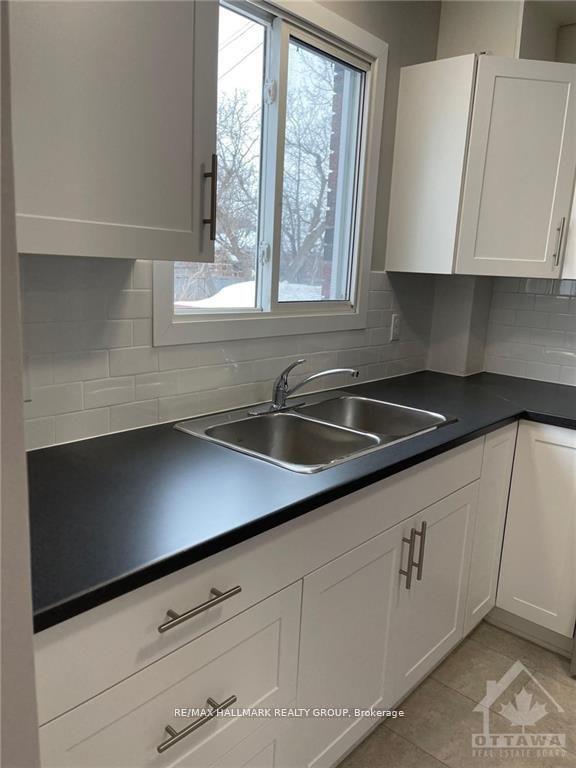 Photo 11 of 897 Maitland Avenue, Ottawa, McKellar Heights — HOMEH