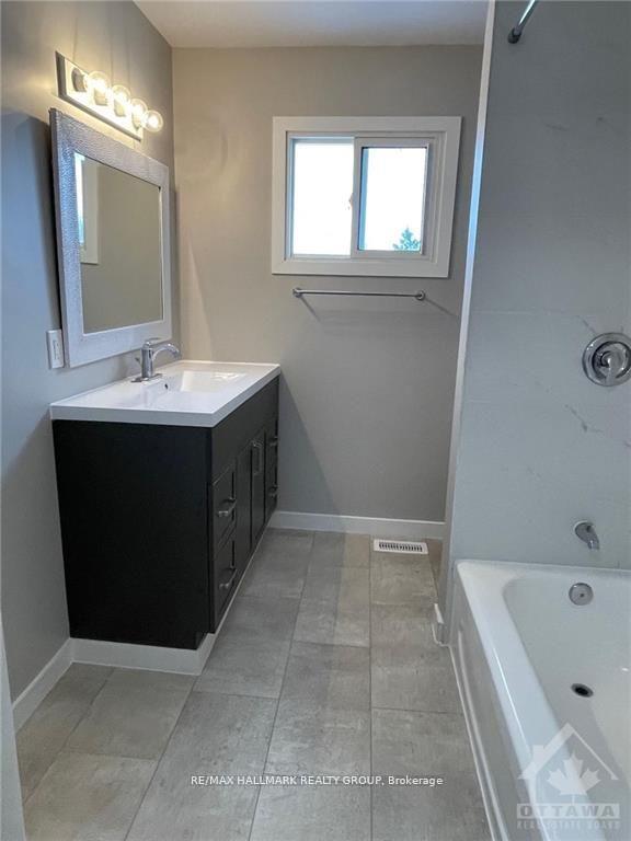 Photo 17 of 897 Maitland Avenue, Ottawa, McKellar Heights — HOMEH
