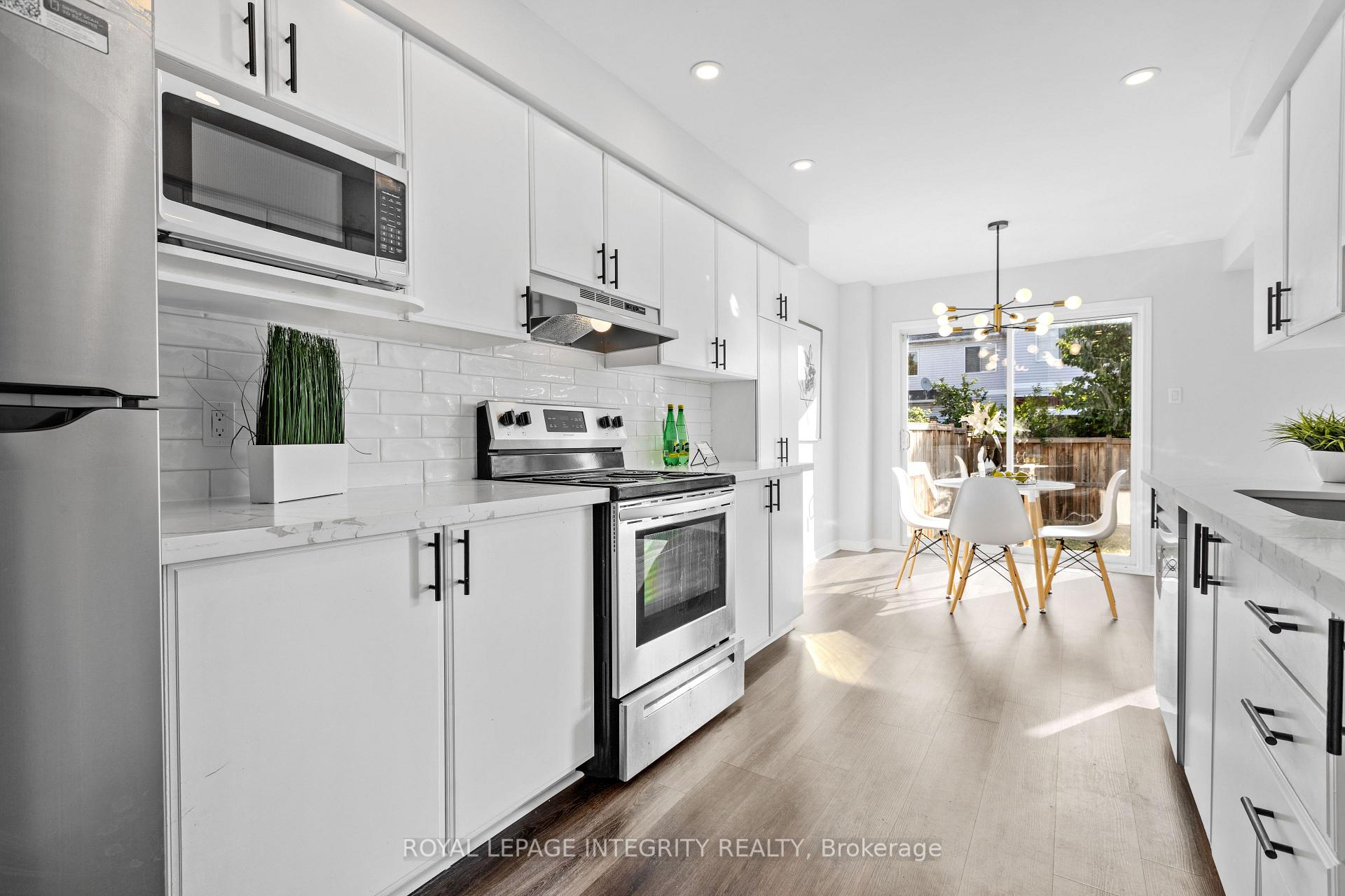 Photo 13 of 94 Inverkip Avenue, Ottawa, Hunt Club Park/Greenboro — HOMEH