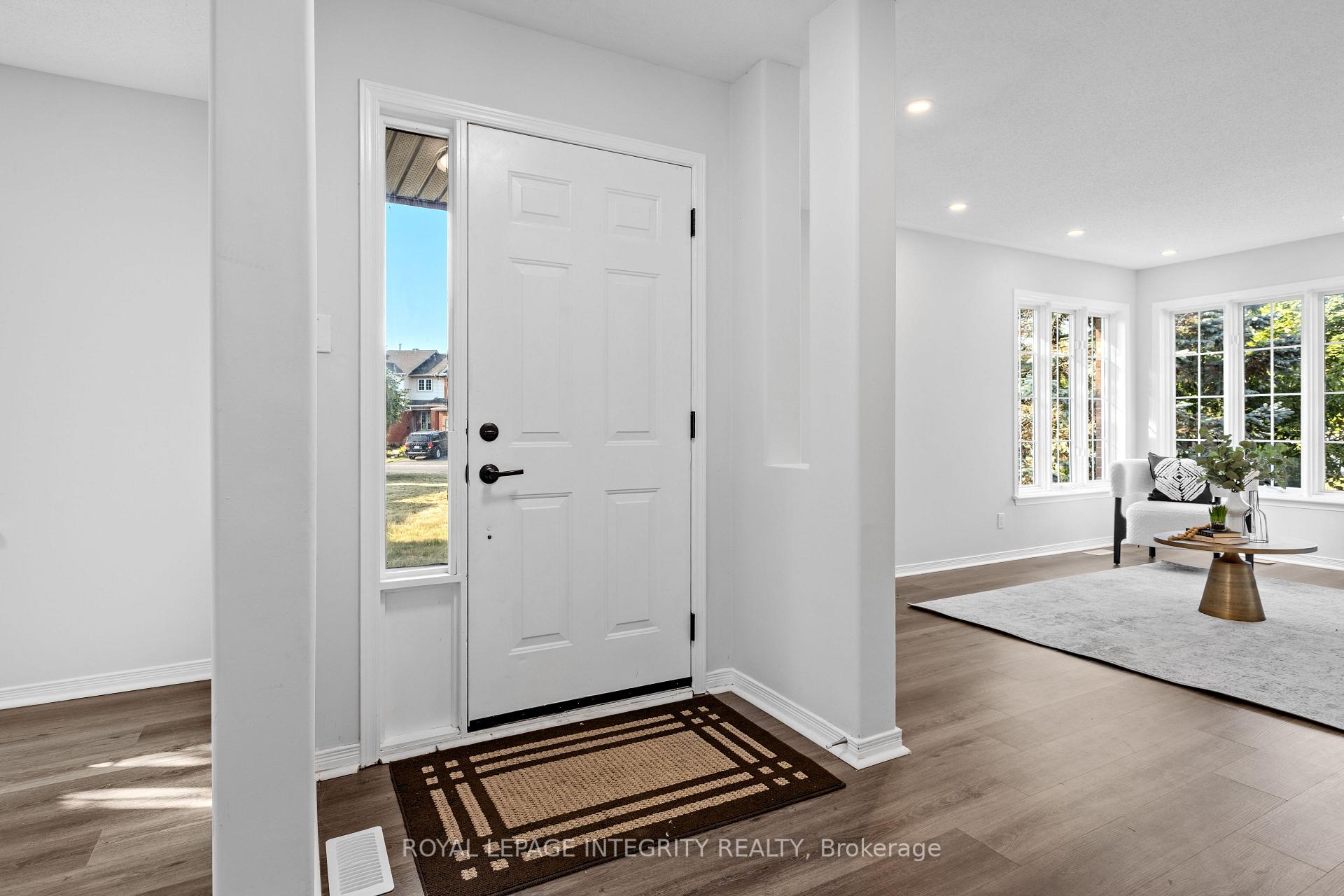Photo 15 of 94 Inverkip Avenue, Ottawa, Hunt Club Park/Greenboro — HOMEH