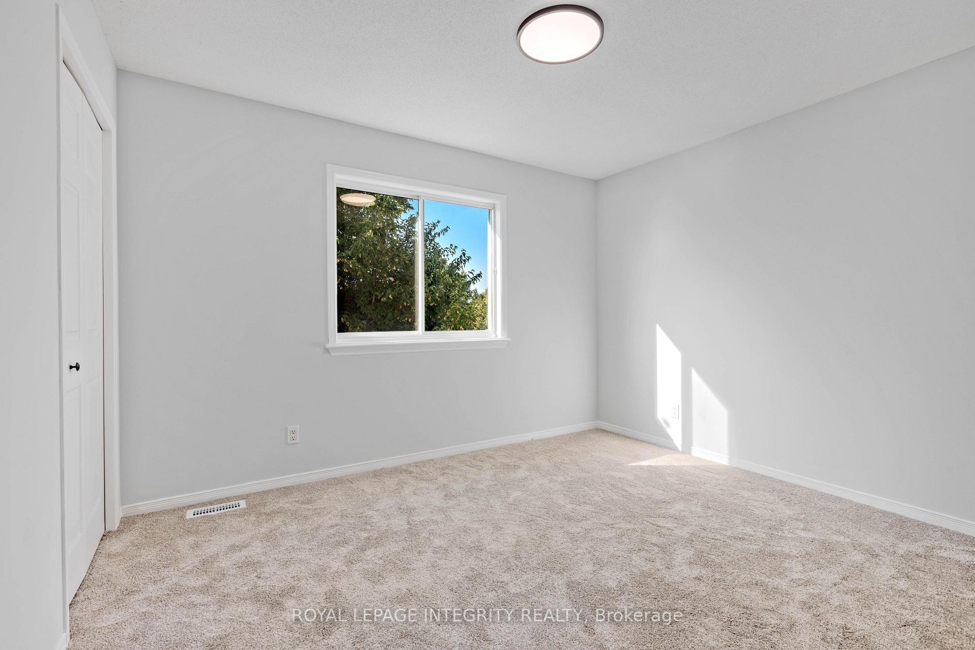 Photo 26 of 94 Inverkip Avenue, Ottawa, Hunt Club Park/Greenboro — HOMEH