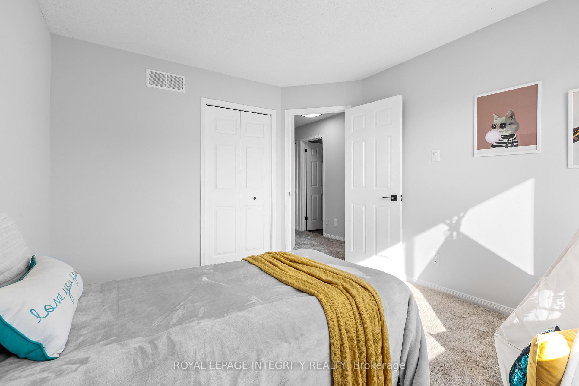 Photo 29 of 94 Inverkip Avenue, Ottawa, Hunt Club Park/Greenboro — HOMEH
