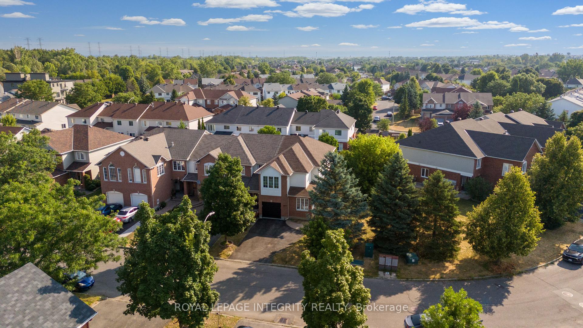 Photo 38 of 94 Inverkip Avenue, Ottawa, Hunt Club Park/Greenboro — HOMEH