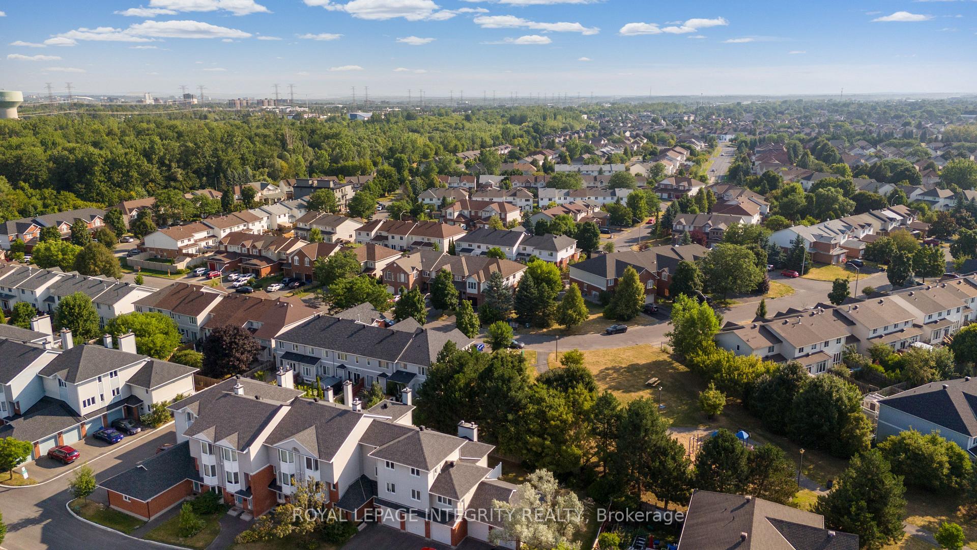 Photo 40 of 94 Inverkip Avenue, Ottawa, Hunt Club Park/Greenboro — HOMEH
