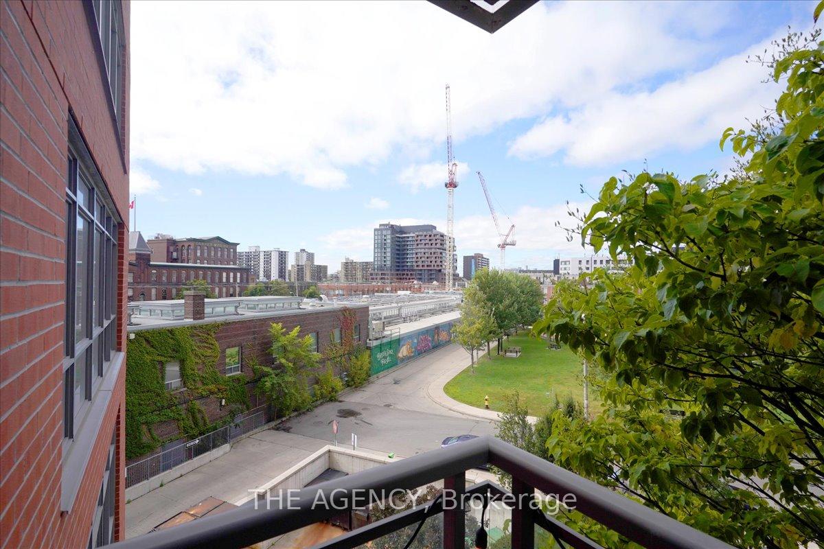 Photo 24 of Unit 407, 38 Joe Shuster Way, Toronto, Niagara — HOMEH