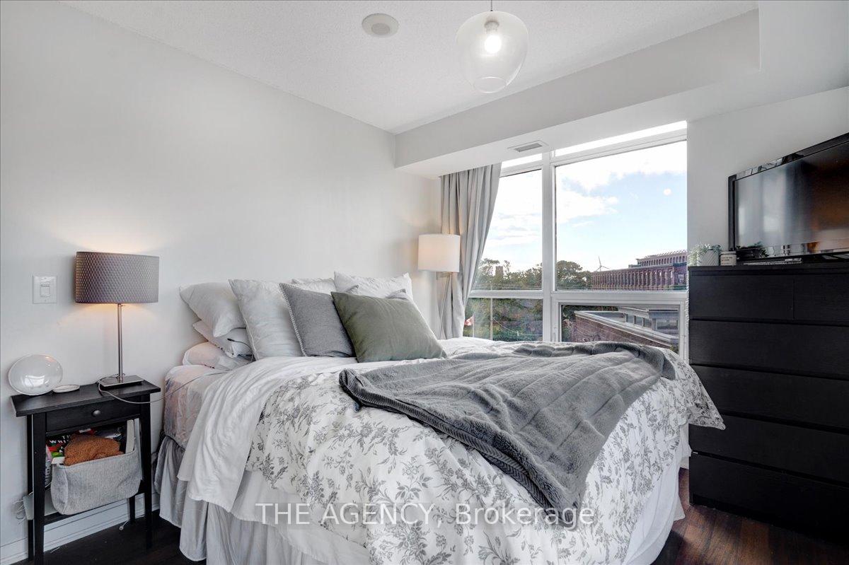 Photo 21 of Unit 407, 38 Joe Shuster Way, Toronto, Niagara — HOMEH