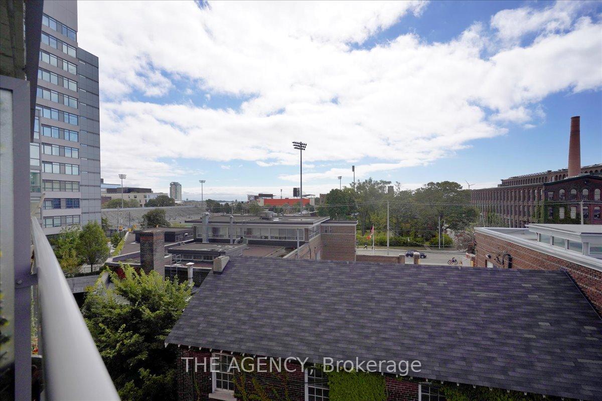Photo 19 of Unit 407, 38 Joe Shuster Way, Toronto, Niagara — HOMEH