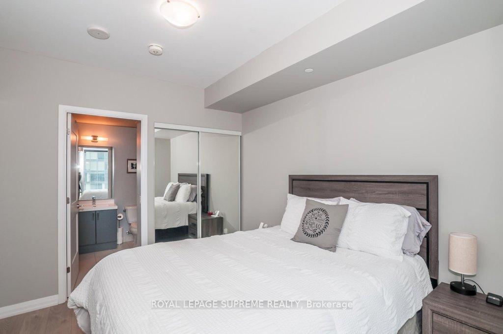 Photo 13 of Unit 2710, 7895 Jane Street, Vaughan, Concord — HOMEH