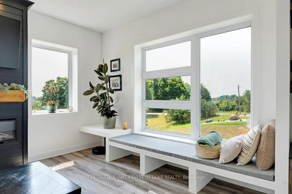 Photo 12 of 456 Pine Grove Road, Lanark Highlands, Lanark Highlands (Lanark) Twp — HOMEH