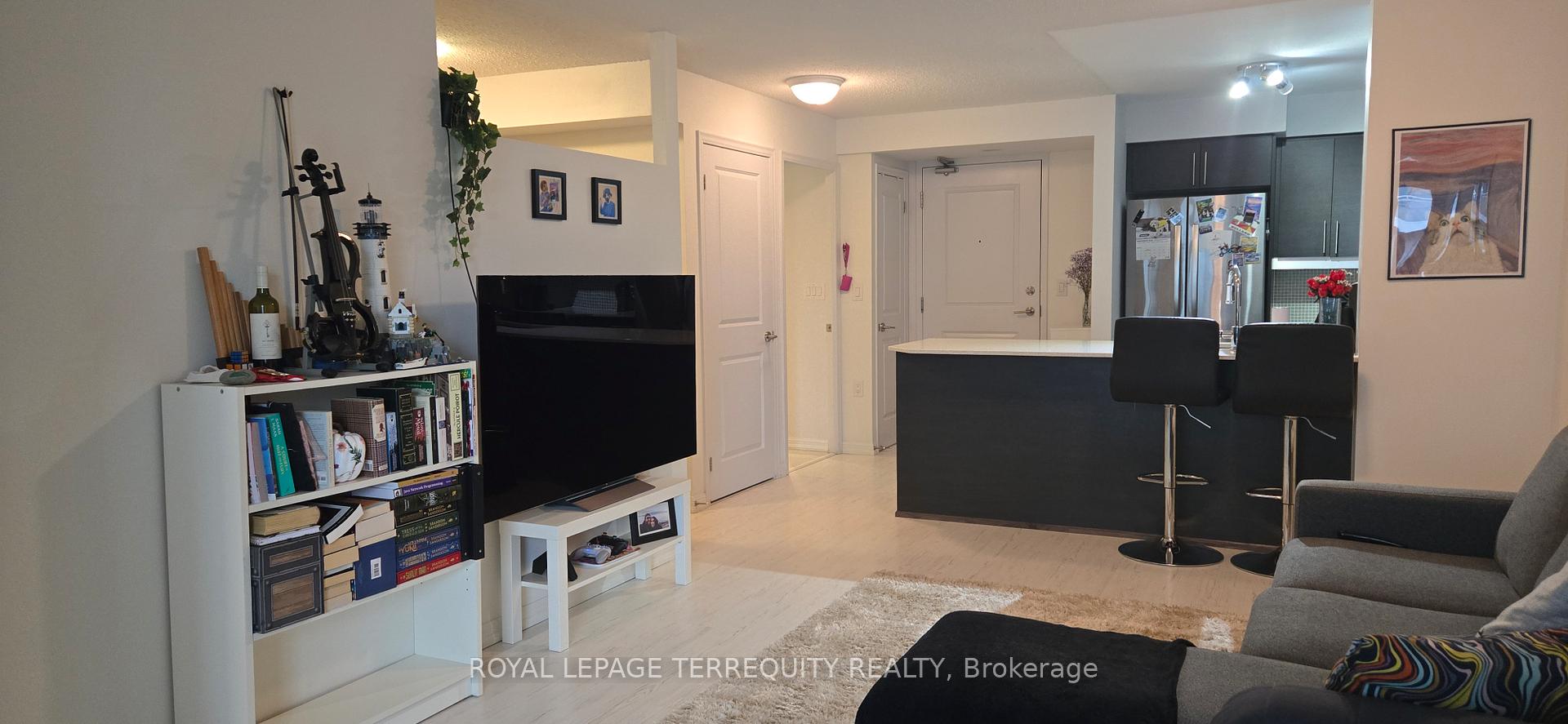 Photo 16 of Unit 906, 125 Western Battery Road, Toronto, Niagara — HOMEH