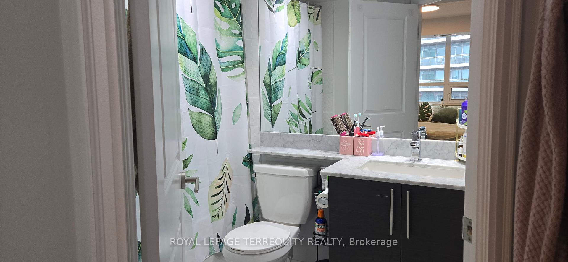 Photo 8 of Unit 906, 125 Western Battery Road, Toronto, Niagara — HOMEH