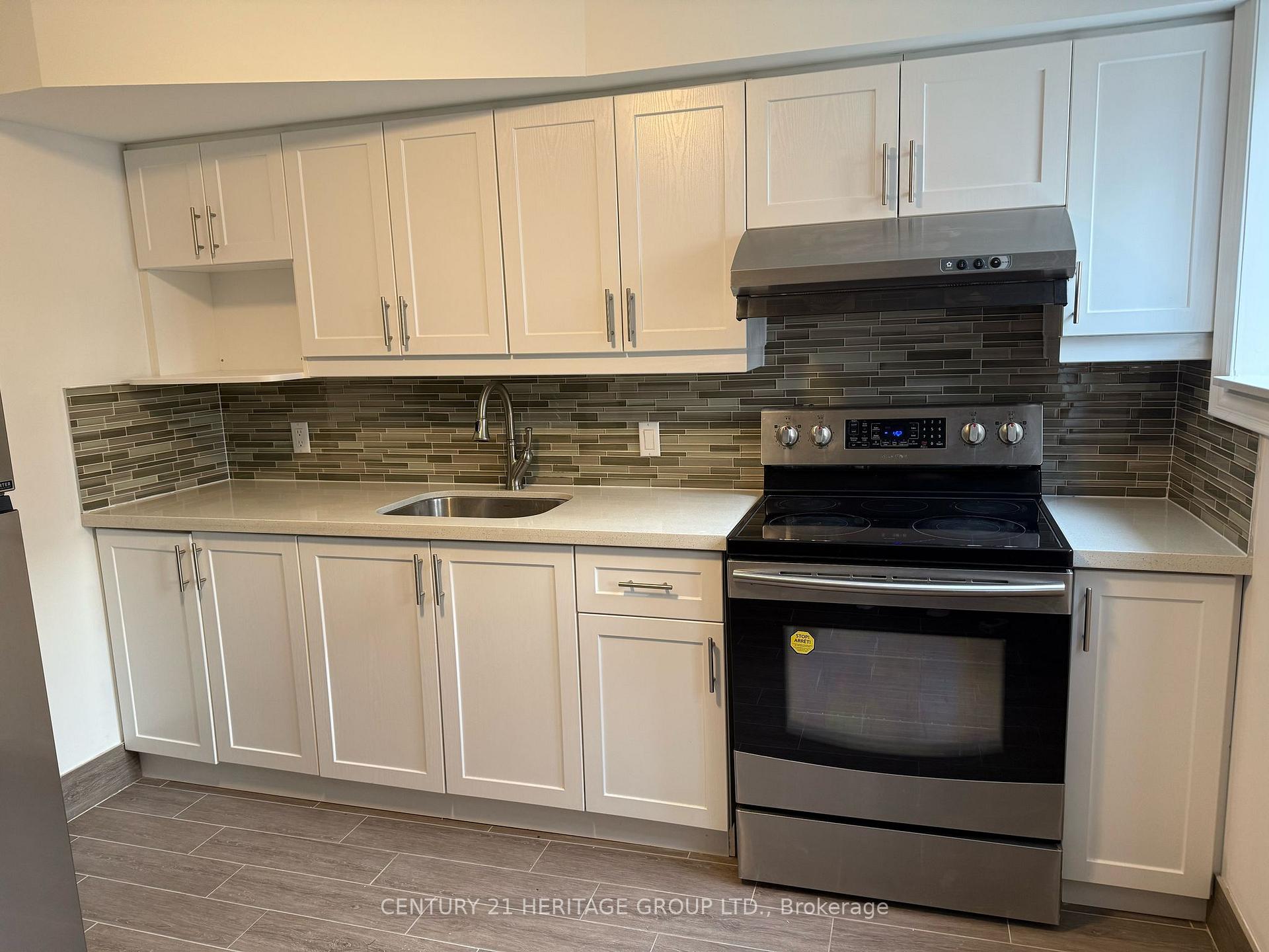 Photo 16 of Unit 48, 1 New Havens Way, Markham, Thornhill — HOMEH