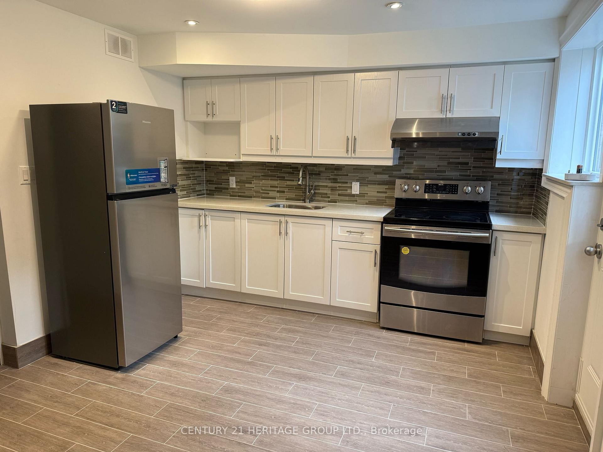 Photo 5 of Unit 48, 1 New Havens Way, Markham, Thornhill — HOMEH