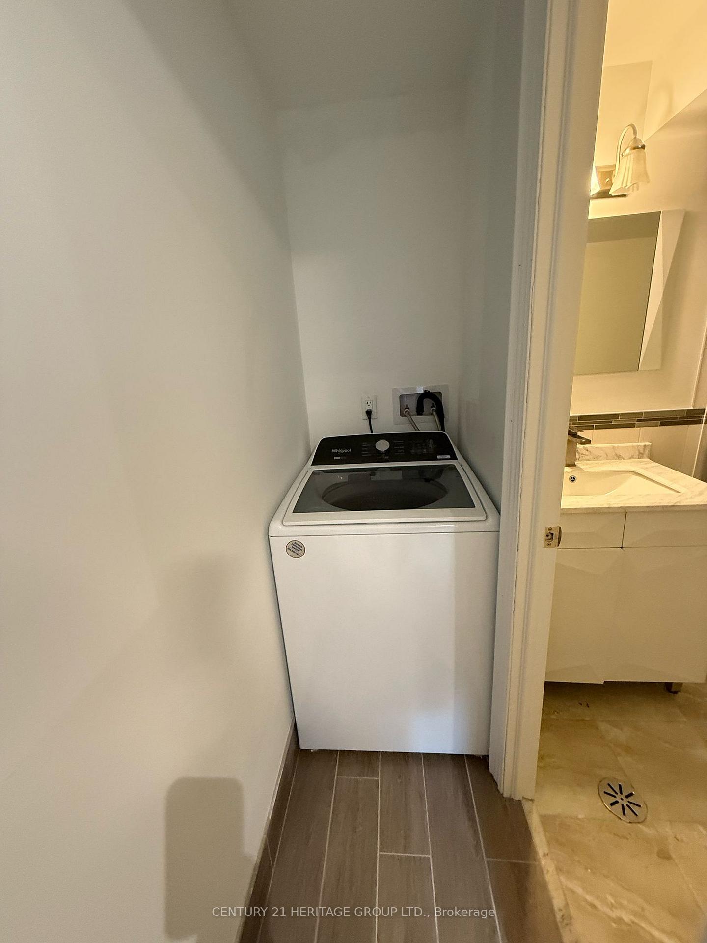 Photo 9 of Unit 48, 1 New Havens Way, Markham, Thornhill — HOMEH