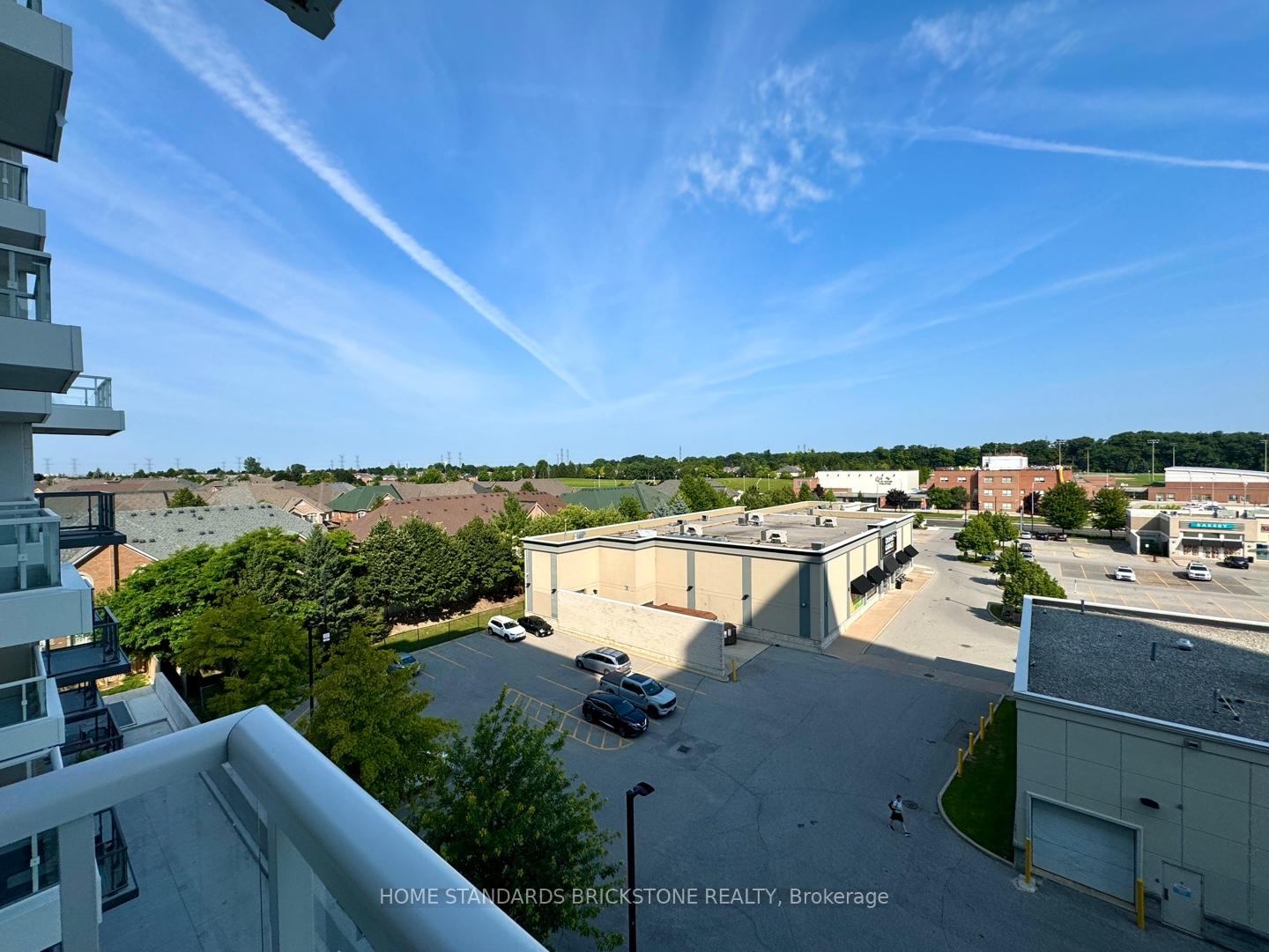 Photo 11 of Unit 501, 8 Beverley Glen Boulevard, Vaughan, Beverley Glen — HOMEH