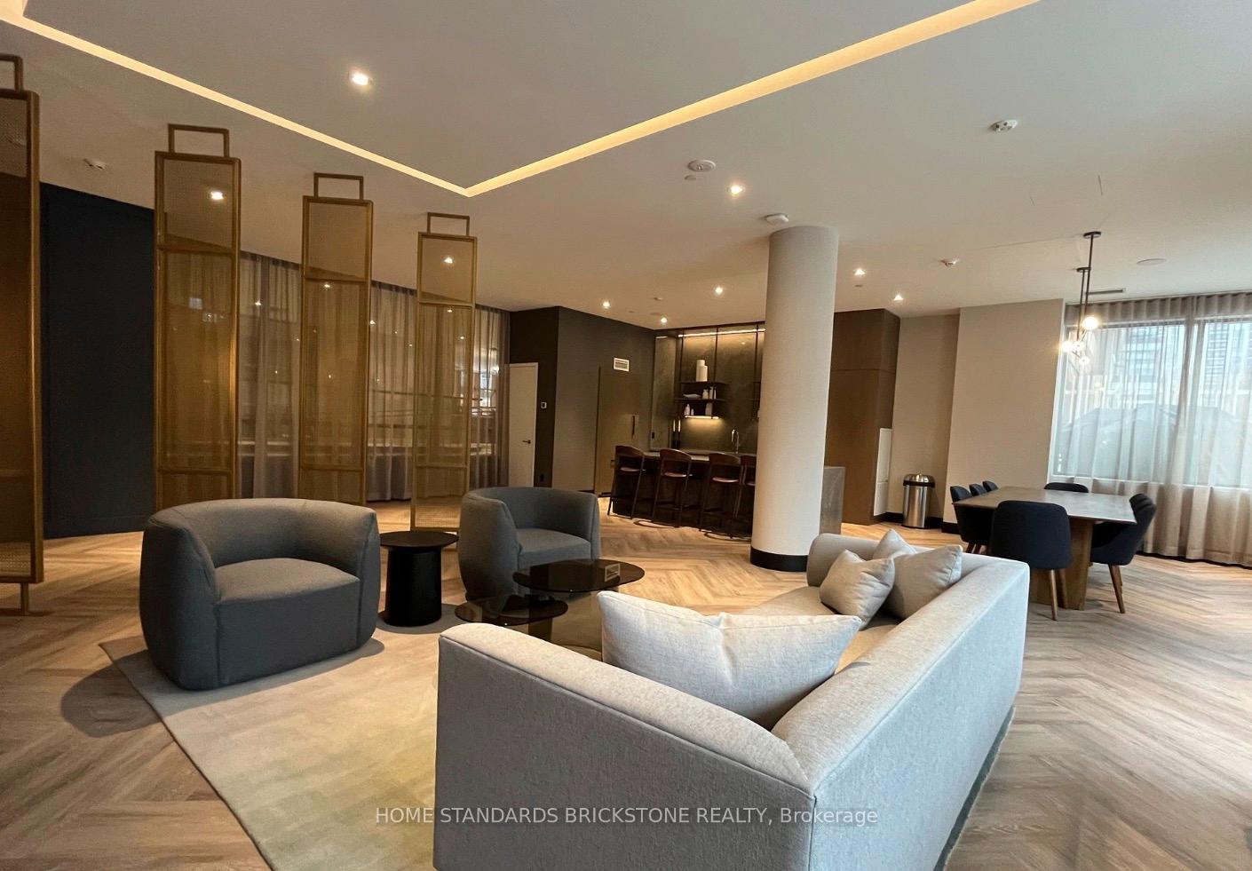 Photo 14 of Unit 501, 8 Beverley Glen Boulevard, Vaughan, Beverley Glen — HOMEH